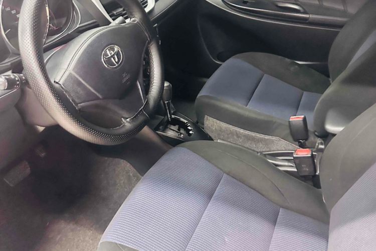 Used Toyota YARiS L Zhi Xiang 2020 1.5L CVT Leading Edition Interior 4