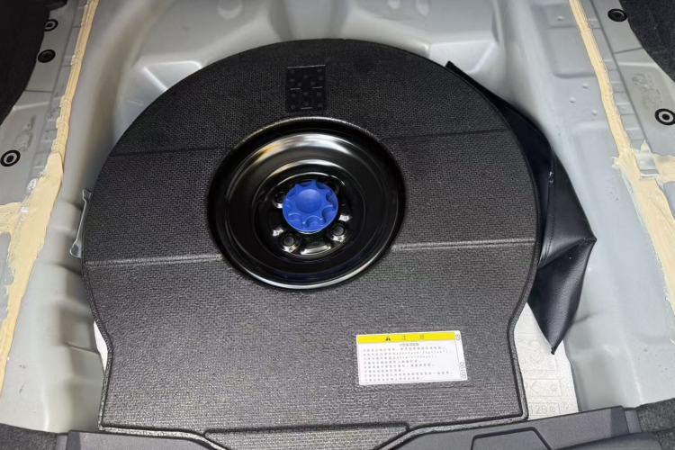 Used Toyota YARiS L Zhi Xiang 2020 1.5L CVT Leading Edition Interior 7
