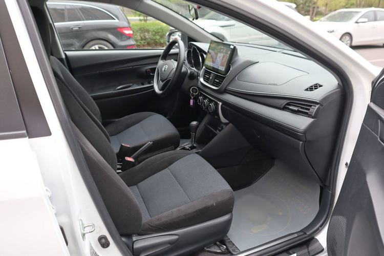 Used Toyota YARiS L Zhi Xiang 2020 1.5L CVT Leading Edition Interior 9