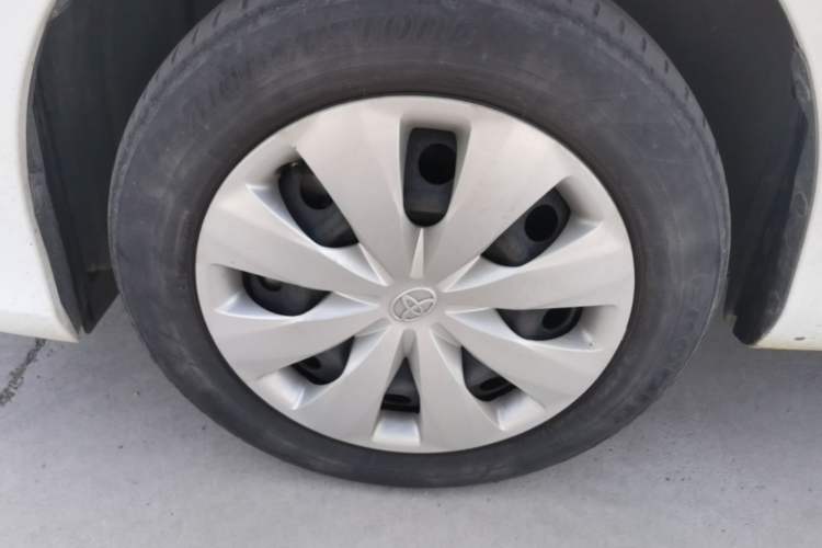 Used Toyota YARiS L Zhi Xiang 2020 1.5L CVT Leading Edition Left Front Wheel Hub