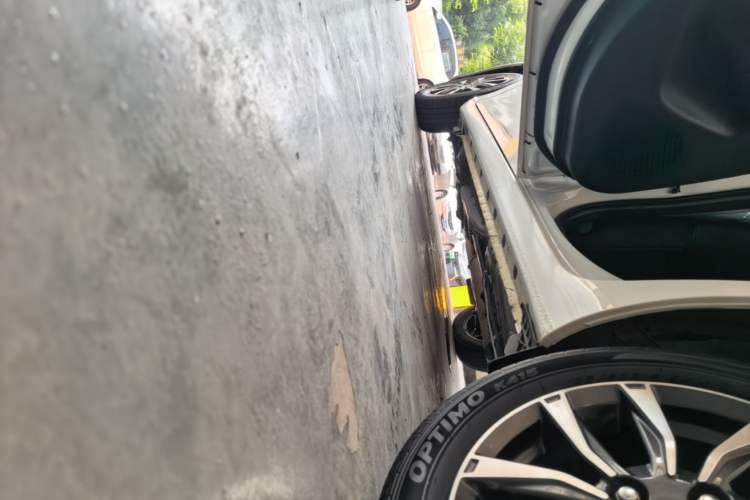 Used Toyota YARiS L Zhi Xiang 2020 1.5L CVT Luxury Edition Left Side Sill