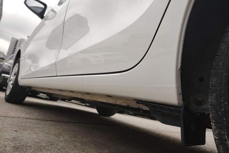 Used Toyota YARiS L Zhi Xiang 2020 1.5L CVT Leading Edition Left Side Sill