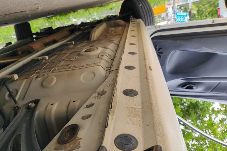 Used Toyota YARiS L Zhi Xiang 2020 1.5L CVT Leading Edition Left Side Sill