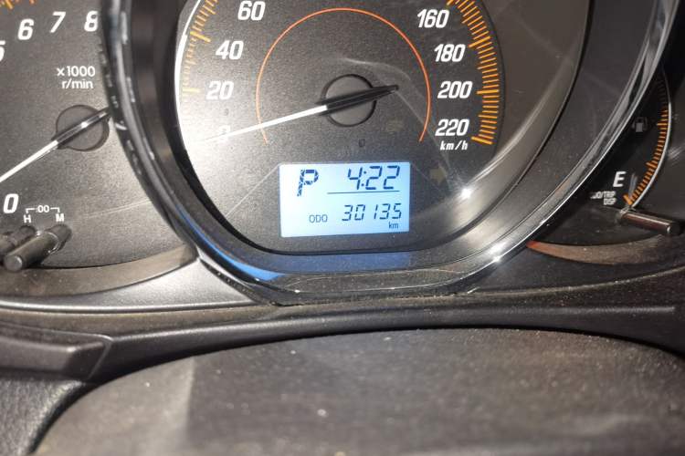 Used Toyota YARiS L Zhi Xiang 2020 1.5L CVT Leading Edition Odometer Close Up
