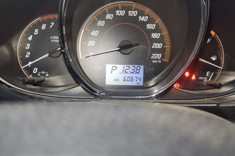 Used Toyota YARiS L Zhi Xiang 2020 1.5L CVT Leading Edition Odometer Close Up