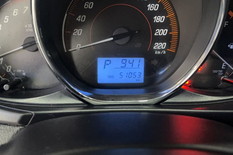 Used Toyota YARiS L Zhi Xiang 2020 1.5L CVT Leading Edition Odometer Close Up