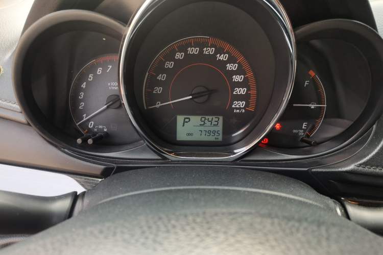 Used Toyota YARiS L Zhi Xiang 2020 1.5L CVT Leading Edition Odometer Close Up