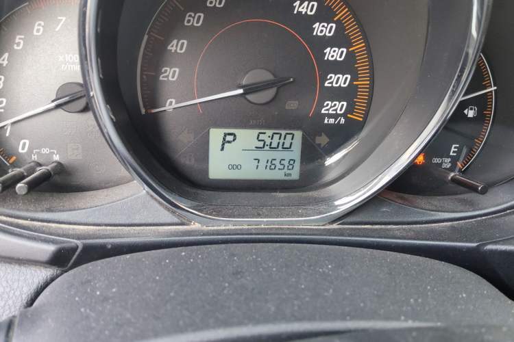 Used Toyota YARiS L Zhi Xiang 2020 1.5L CVT Leading Edition Odometer Close Up
