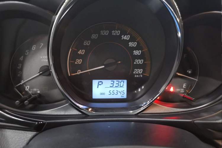 Used Toyota YARiS L Zhi Xiang 2020 1.5L CVT Luxury Edition Odometer Close Up
