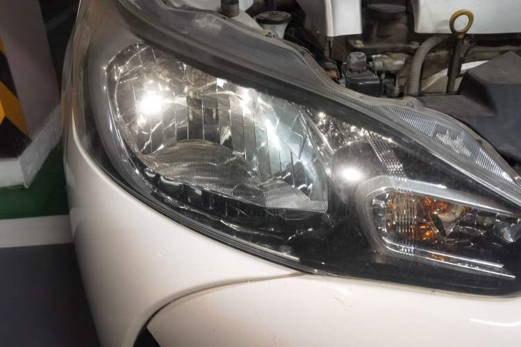 Used Toyota YARiS L Zhi Xiang 2020 1.5L CVT Leading Edition Right Front Headlight