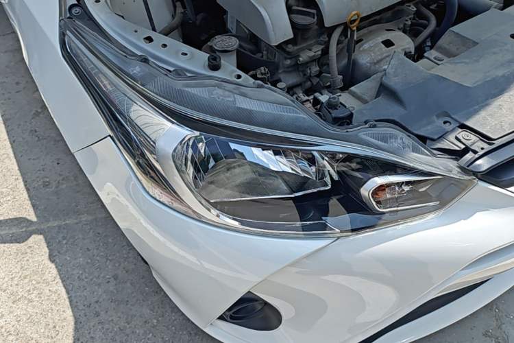 Used Toyota YARiS L Zhi Xiang 2020 1.5L CVT Leading Edition Right Front Headlight