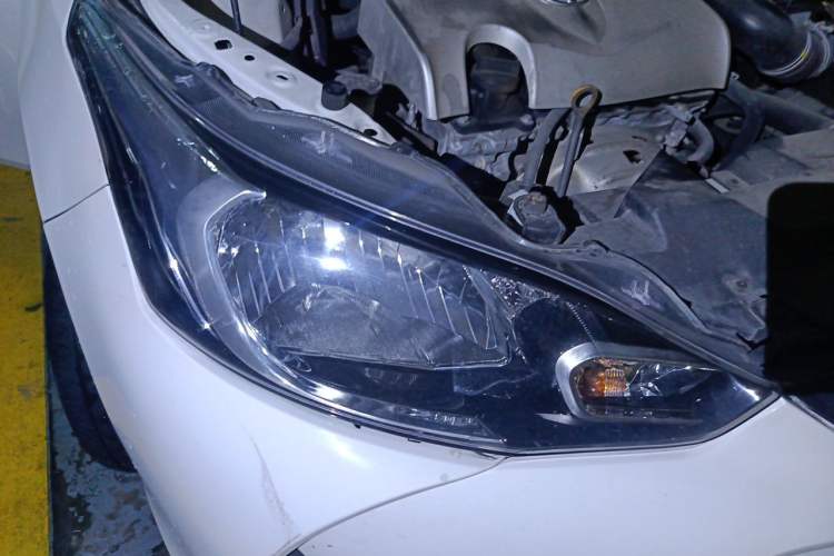 Used Toyota YARiS L Zhi Xiang 2020 1.5L CVT Luxury Edition Right Front Headlight