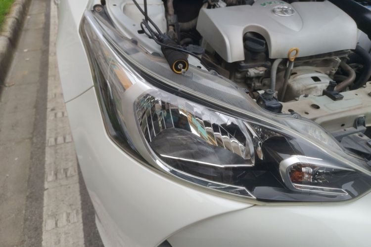 Used Toyota YARiS L Zhi Xiang 2020 1.5L CVT Leading Edition Right Front Headlight
