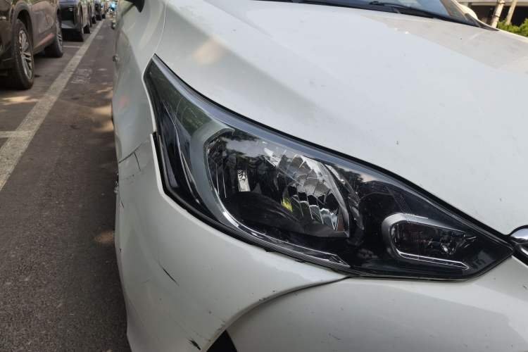 Used Toyota YARiS L Zhi Xiang 2020 1.5L CVT Leading Edition Right Front Headlight