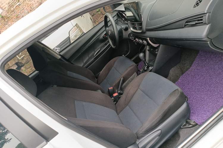 Used Toyota YARiS L Zhi Xiang 2020 1.5L CVT Leading Edition Right Front Seat