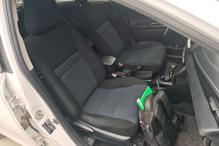 Used Toyota YARiS L Zhi Xiang 2020 1.5L CVT Leading Edition Right Front Seat