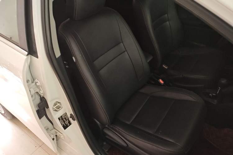 Used Toyota YARiS L Zhi Xiang 2020 1.5L CVT Leading Edition Right Front Seat