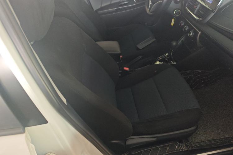 Used Toyota YARiS L Zhi Xiang 2020 1.5L CVT Leading Edition Right Front Seat