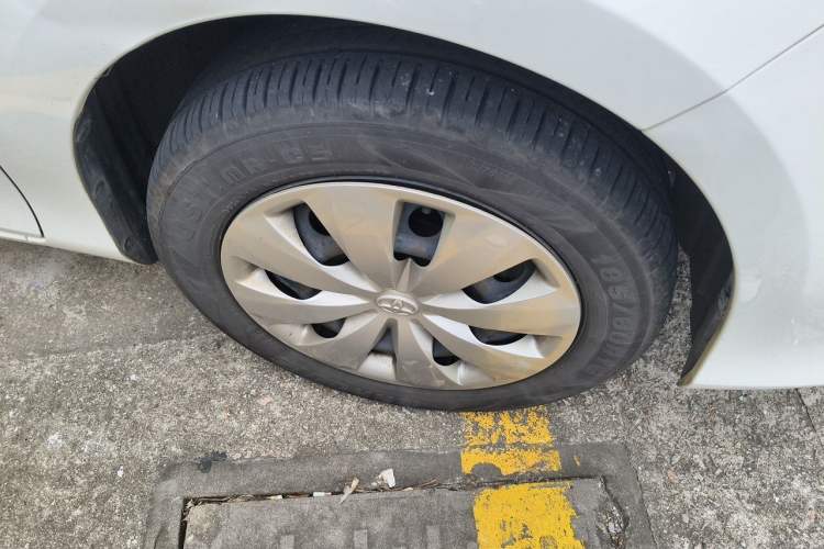 Used Toyota YARiS L Zhi Xiang 2020 1.5L CVT Leading Edition Right Front Wheel Hub