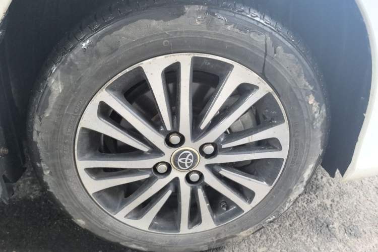 Used Toyota YARiS L Zhi Xiang 2020 1.5L CVT Leading Edition Right Front Wheel Hub