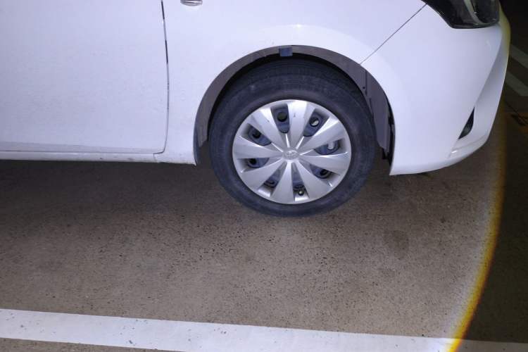 Used Toyota YARiS L Zhi Xiang 2020 1.5L CVT Leading Edition Right Front Wheel Hub