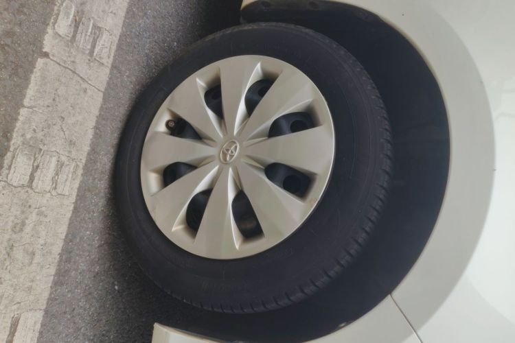 Used Toyota YARiS L Zhi Xiang 2020 1.5L CVT Leading Edition Right Front Wheel Hub