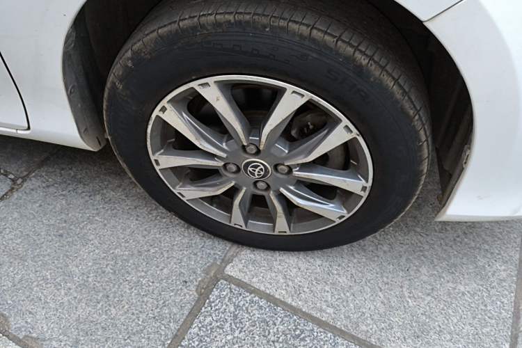 Used Toyota YARiS L Zhi Xiang 2020 1.5L CVT Leading Edition Right Front Wheel Hub