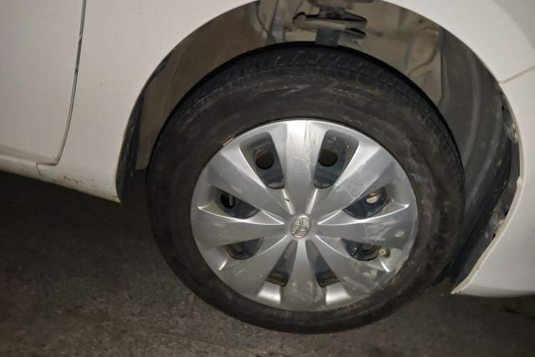 Used Toyota YARiS L Zhi Xiang 2020 1.5L CVT Leading Edition Right Front Wheel Hub