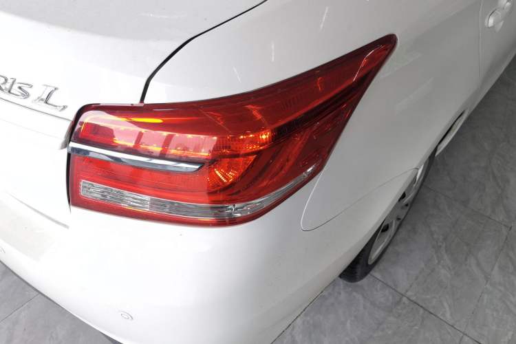 Used Toyota YARiS L Zhi Xiang 2020 1.5L CVT Leading Edition Right Rear Taillight