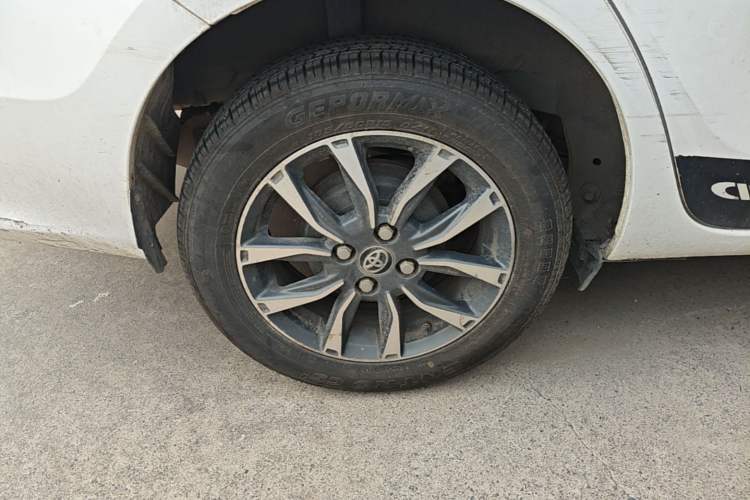 Used Toyota YARiS L Zhi Xiang 2020 1.5L CVT Leading Edition Right Rear Wheel Hub