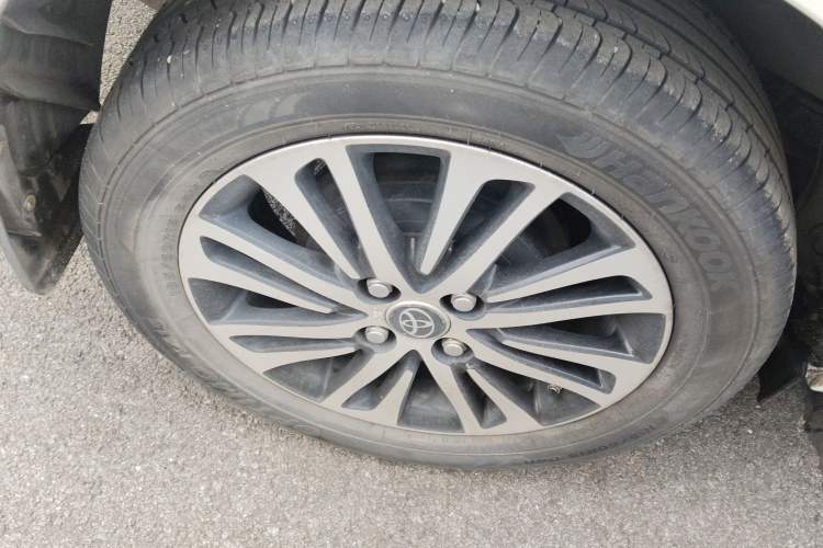 Used Toyota YARiS L Zhi Xiang 2020 1.5L CVT Leading Edition Right Rear Wheel Hub