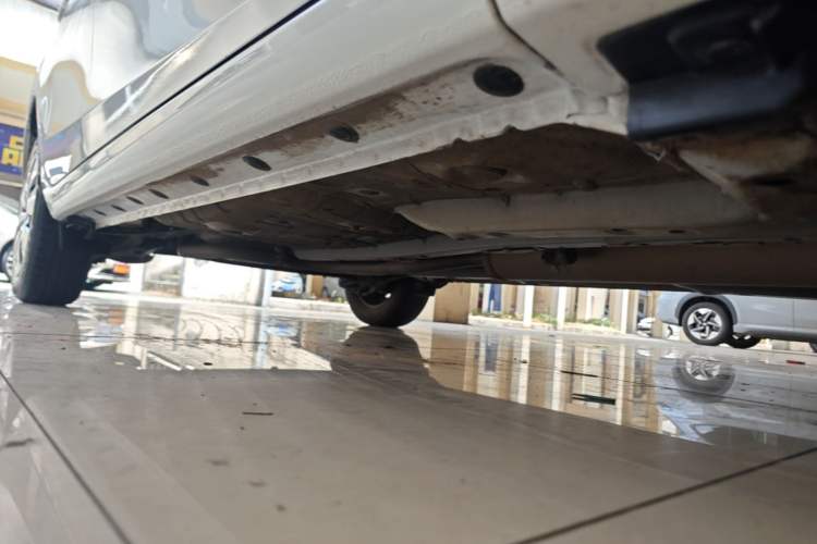 Used Toyota YARiS L Zhi Xiang 2020 1.5L CVT Leading Edition Right Side Sill