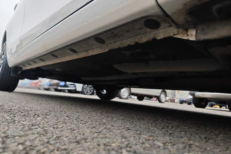 Used Toyota YARiS L Zhi Xiang 2020 1.5L CVT Leading Edition Right Side Sill