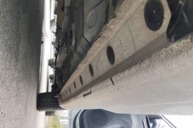 Used Toyota YARiS L Zhi Xiang 2020 1.5L CVT Leading Edition Right Side Sill