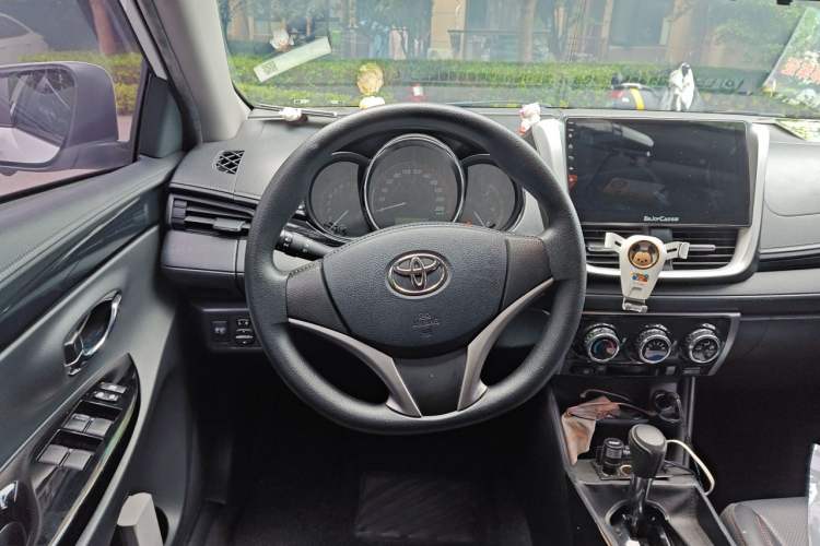Used Toyota YARiS L Zhi Xiang 2020 1.5L CVT Luxury Edition Steering Wheel