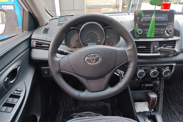 Used Toyota YARiS L Zhi Xiang 2020 1.5L CVT Leading Edition Steering Wheel