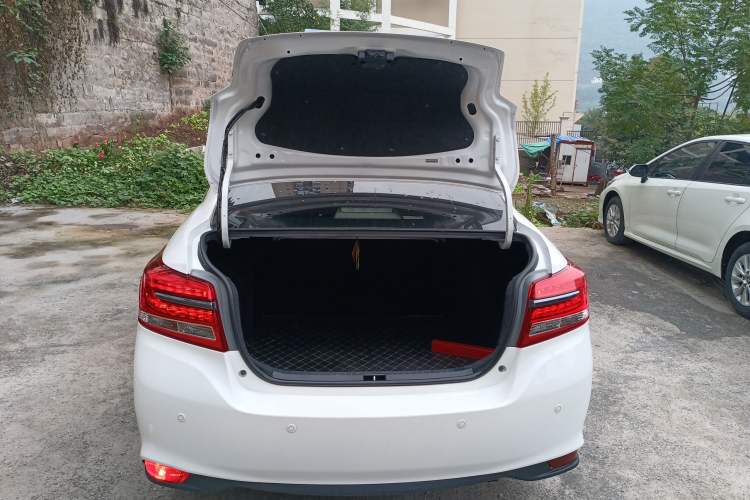 Used Toyota YARiS L Zhi Xiang 2020 1.5L CVT Leading Edition Trunk