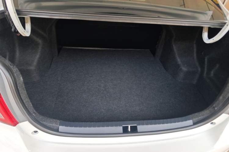 Used Toyota YARiS L Zhi Xiang 2020 1.5L CVT Leading Edition Trunk