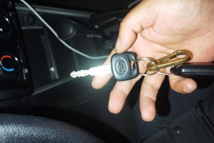 Used Toyota YARiS L Zhi Xiang 2020 1.5L CVT Leading Edition Vehicle Key