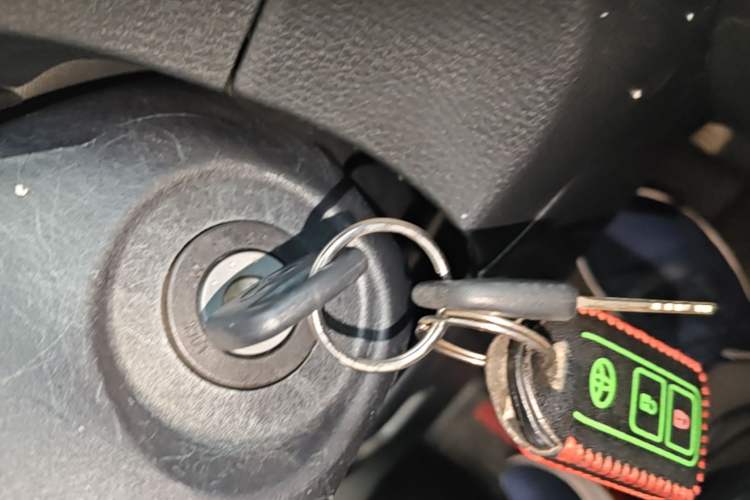 Used Toyota YARiS L Zhi Xiang 2020 1.5L CVT Leading Edition Vehicle Key