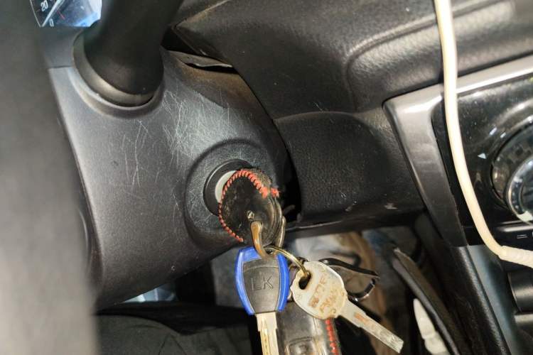 Used Toyota YARiS L Zhi Xiang 2020 1.5L CVT Leading Edition Vehicle Key