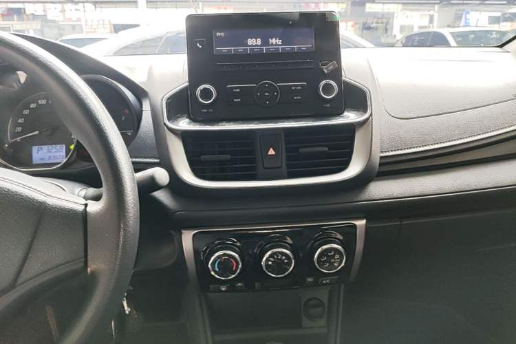 Used Toyota YARiS L Zhi Xiang 2021 1.5L CVT Leading Edition Audio And AC Panel