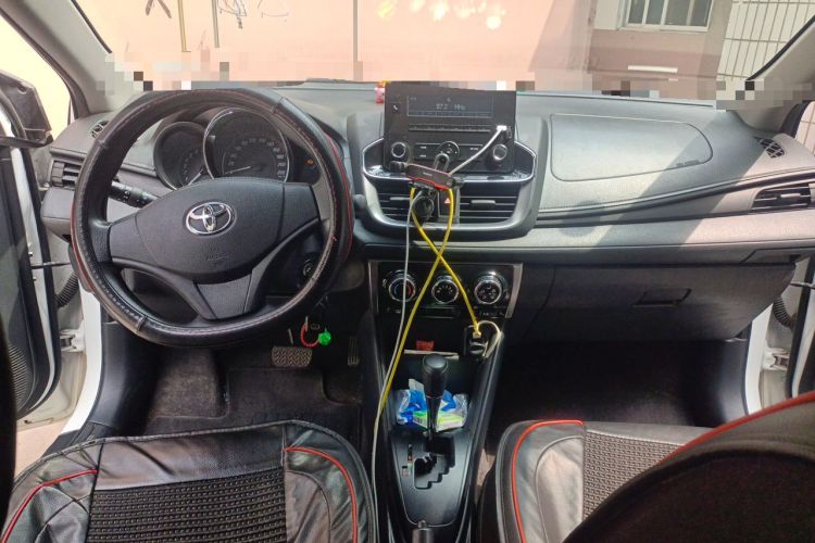 Used Toyota YARiS L Zhi Xiang 2021 1.5L CVT Leading Edition Center Console