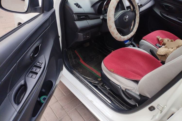 Used Toyota YARiS L Zhi Xiang 2021 1.5L CVT Luxury Edition Driver Seat