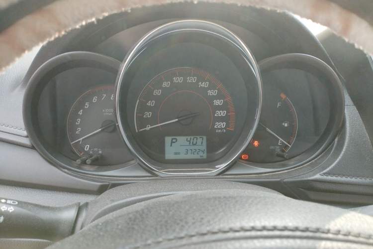 Used Toyota YARiS L Zhi Xiang 2021 1.5L CVT Luxury Edition Instrument Cluster
