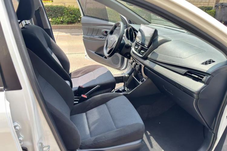 Used Toyota YARiS L Zhi Xiang 2021 1.5L CVT Leading Edition Interior 3