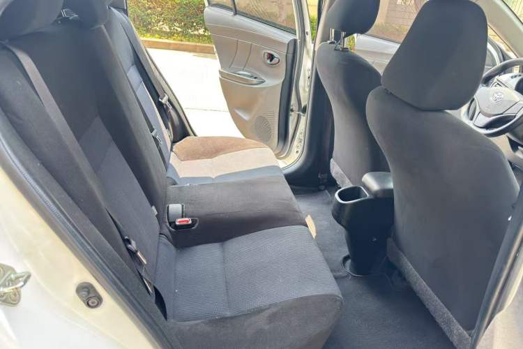 Used Toyota YARiS L Zhi Xiang 2021 1.5L CVT Leading Edition Interior 4