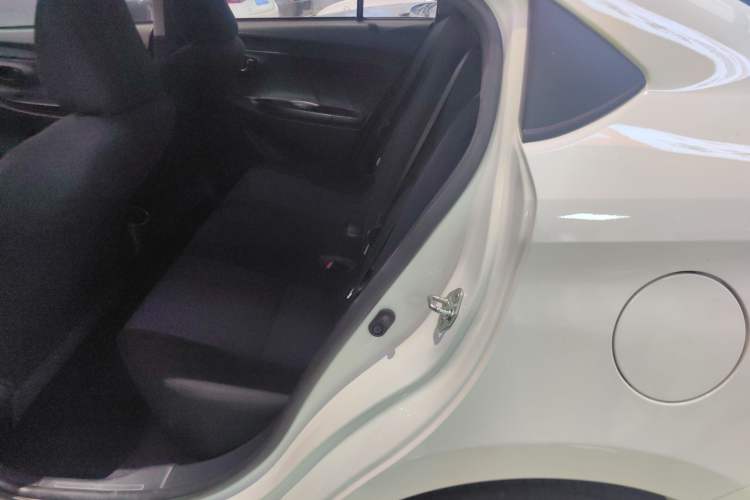 Used Toyota YARiS L Zhi Xiang 2021 1.5L CVT Leading Edition Interior 4