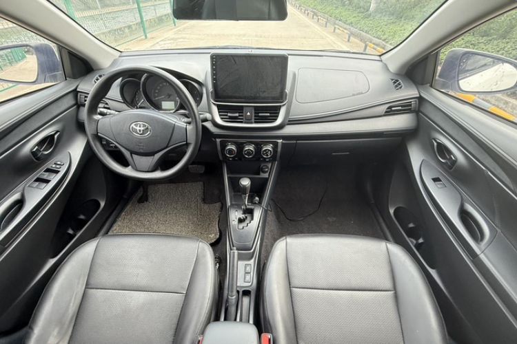 Used Toyota YARiS L Zhi Xiang 2021 1.5L CVT Leading Edition Interior 4