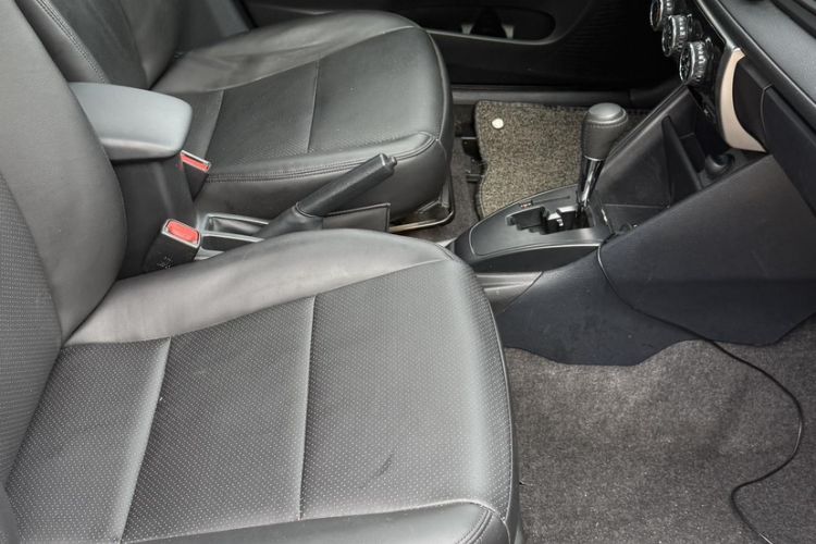 Used Toyota YARiS L Zhi Xiang 2021 1.5L CVT Leading Edition Interior 5